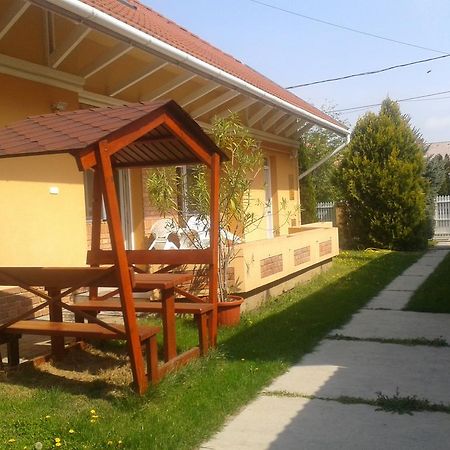 Apartmán Tulipan Vendeghaz Hajdúszoboszló Exteriér fotografie